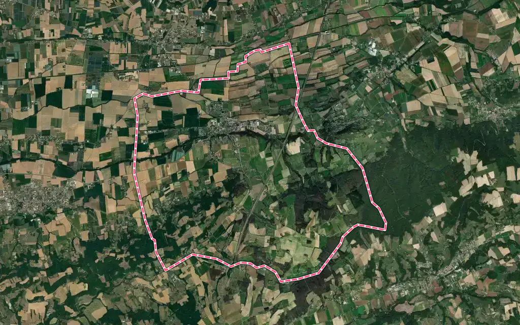 Vue satellite de Saint-Sorlin-en-Valloire avec ses contours administratifs