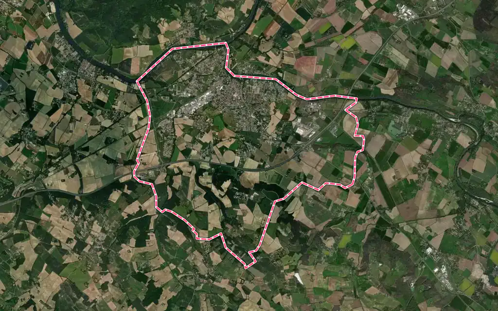 Vue satellite de Saint-Sulpice-la-Pointe avec ses contours administratifs