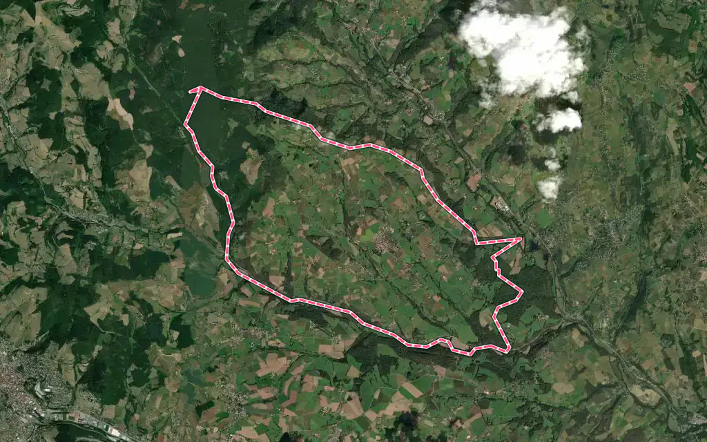 Vue satellite de Saint-Vérand avec ses contours administratifs