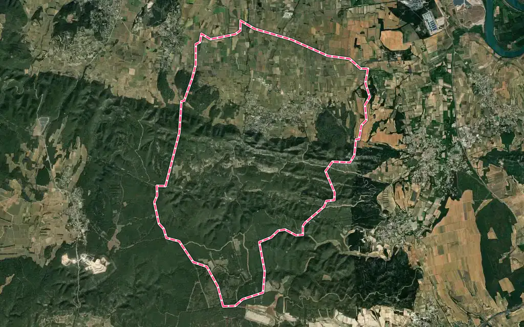 Vue satellite de Saint-Victor-la-Coste avec ses contours administratifs