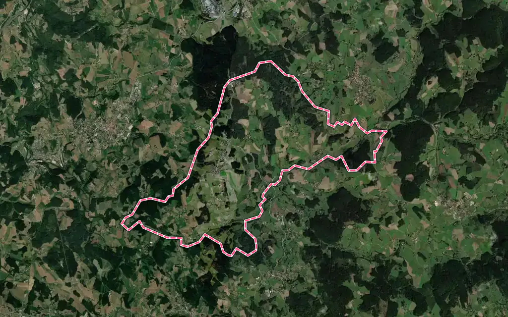Vue satellite de Saint-Victor-Malescours avec ses contours administratifs