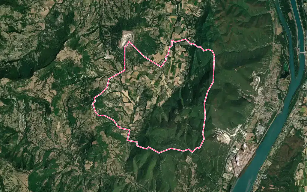 Vue satellite de Saint-Vincent-de-Barrès avec ses contours administratifs