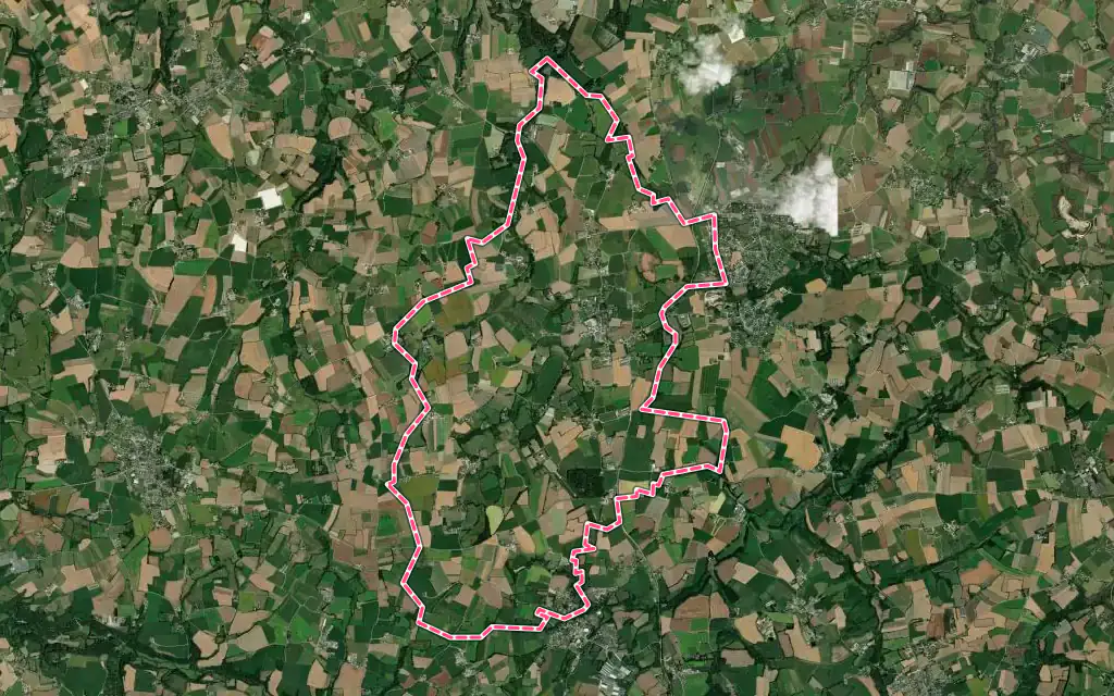 Vue satellite de Saint-Vougay avec ses contours administratifs