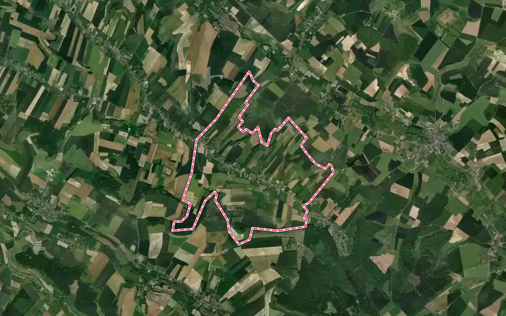 Vue satellite de Sainte-Agathe-d'Aliermont avec ses contours administratifs