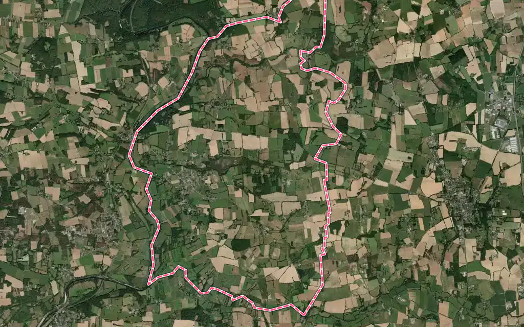Vue satellite de Sainte-Anne-sur-Vilaine avec ses contours administratifs