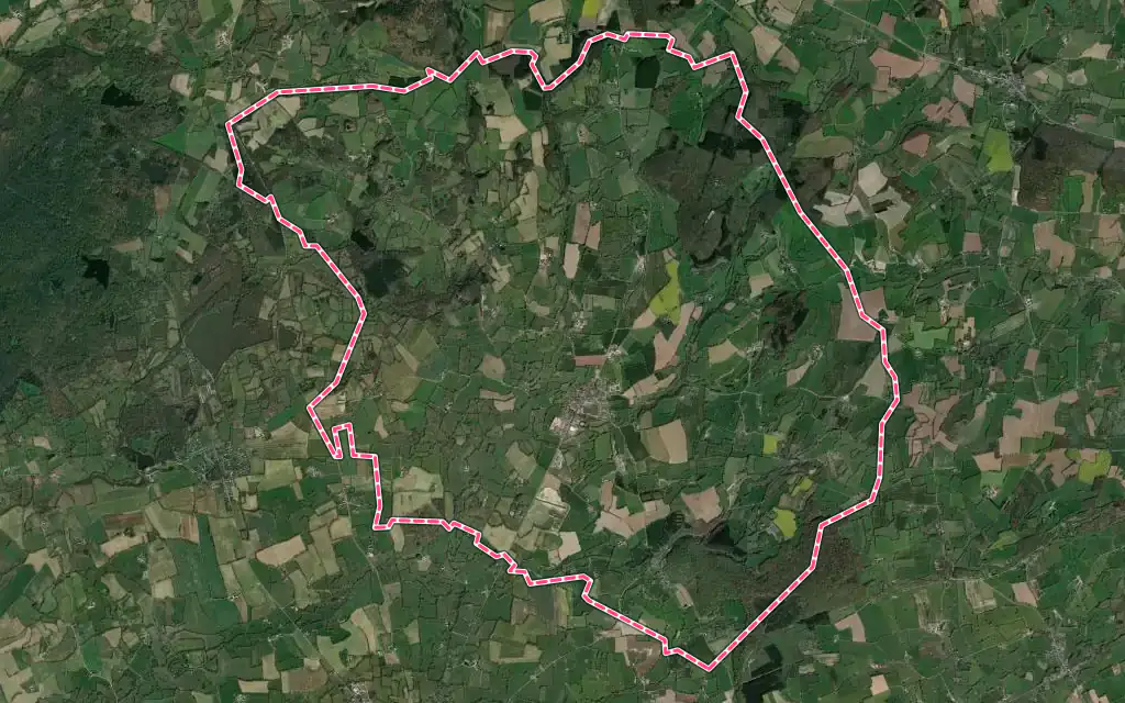 Vue satellite de Sainte-Gemmes-le-Robert avec ses contours administratifs