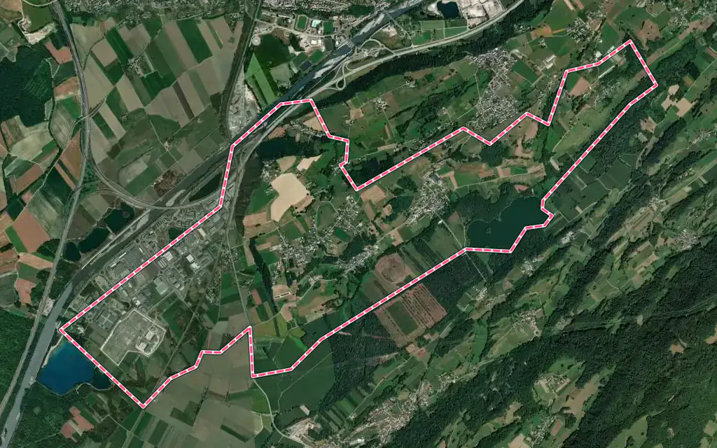 Vue satellite de Sainte-Hélène-du-Lac avec ses contours administratifs