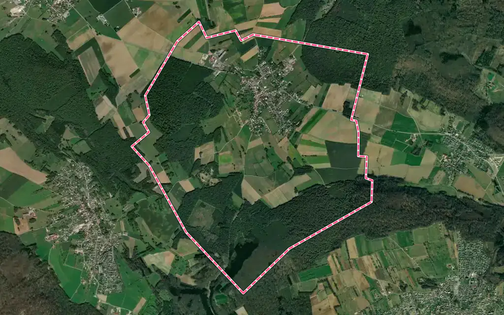 Vue satellite de Sainte-Marie avec ses contours administratifs
