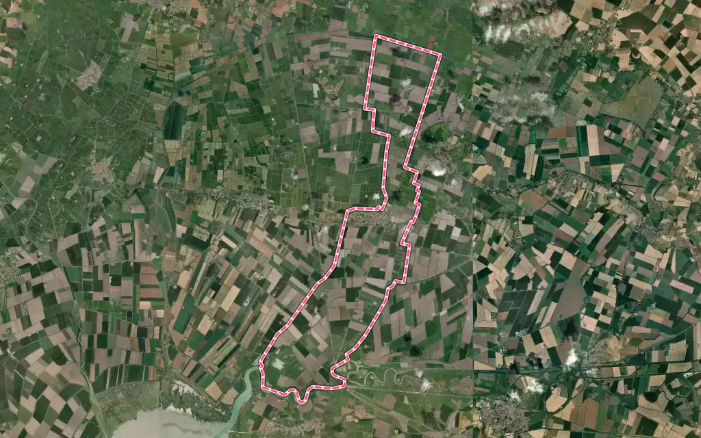 Vue satellite de Sainte-Radégonde-des-Noyers avec ses contours administratifs