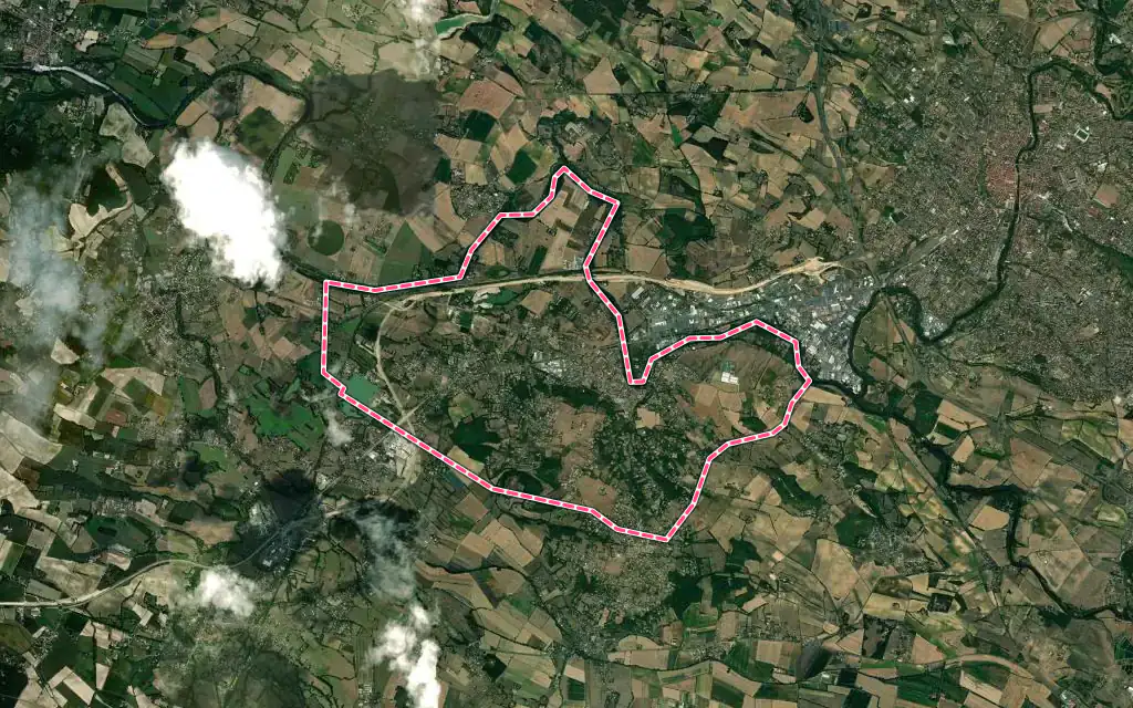 Vue satellite de Saïx avec ses contours administratifs