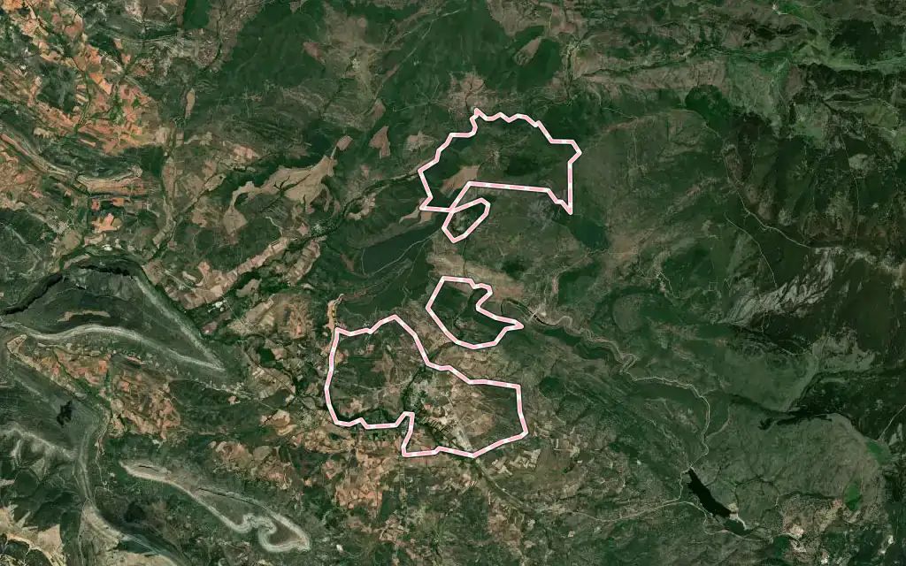 Vista satélite de Salas-de-los-Infantes con su contorno administrativo