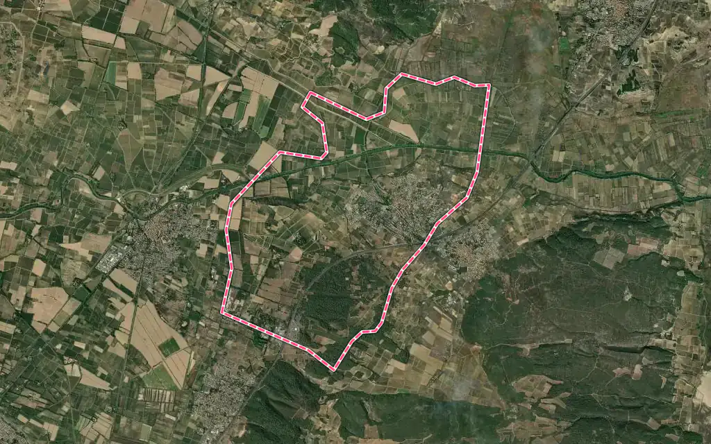 Vue satellite de Salles-d'Aude avec ses contours administratifs