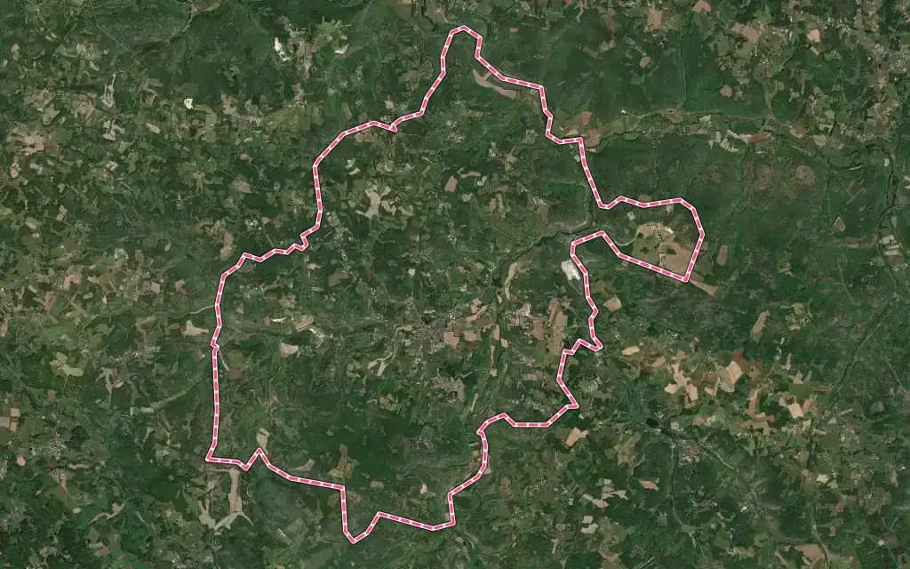 Vue satellite de Salviac avec ses contours administratifs