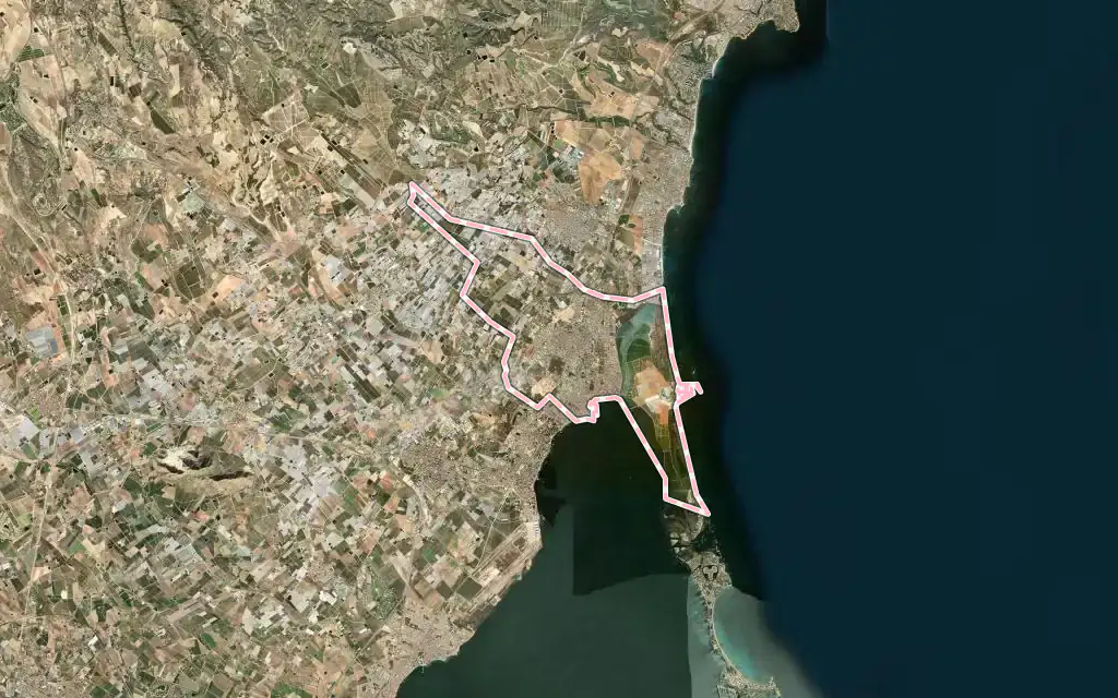 Vista satélite de San Pedro del Pinatar con su contorno administrativo