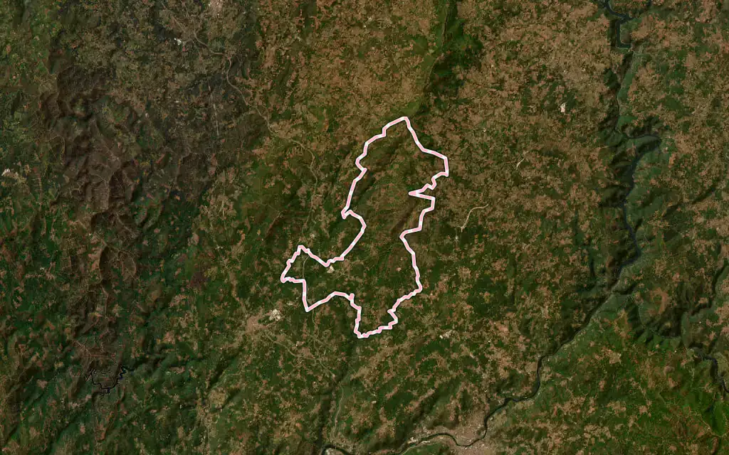 Vista satélite de San Cristovo de Cea con su contorno administrativo