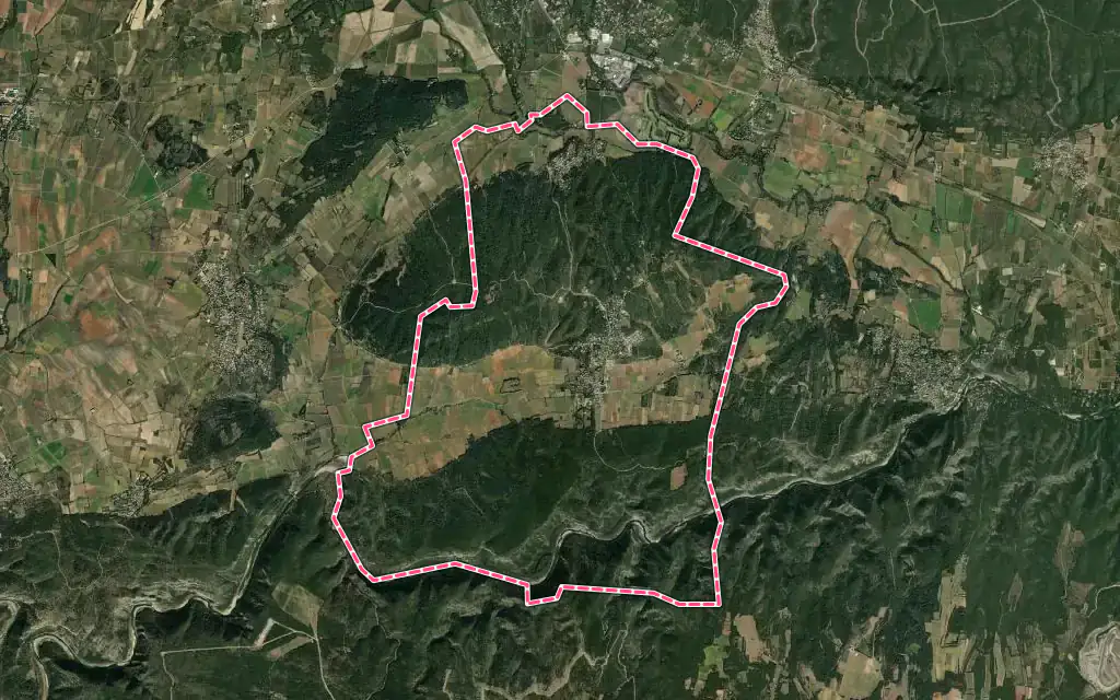 Vue satellite de Sanilhac-Sagriès avec ses contours administratifs