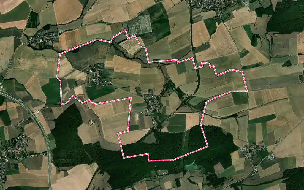 Vue satellite de Sanry-lès-Vigy avec ses contours administratifs