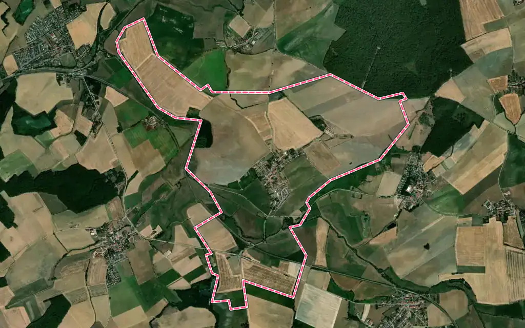 Vue satellite de Sanry-sur-Nied avec ses contours administratifs