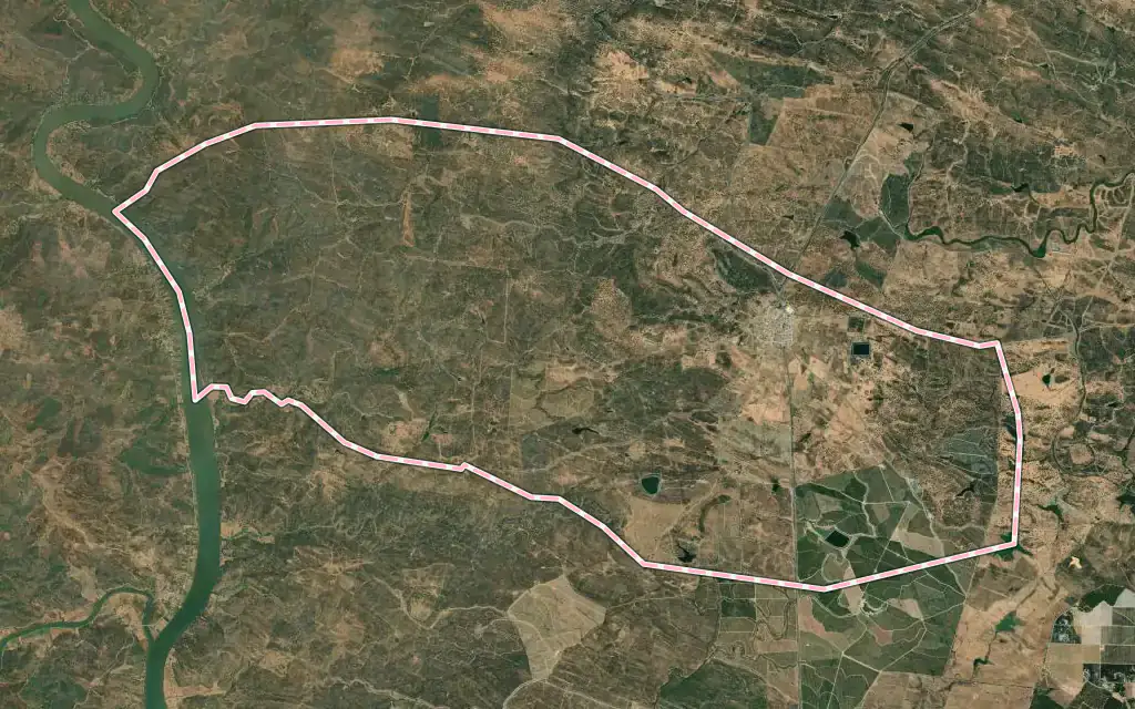 Vista satélite de San Silvestre de Guzmán con su contorno administrativo