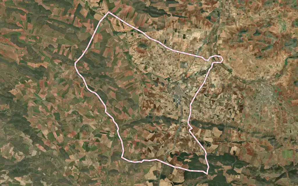 Vista satélite de Santa Cruz de Mudela con su contorno administrativo