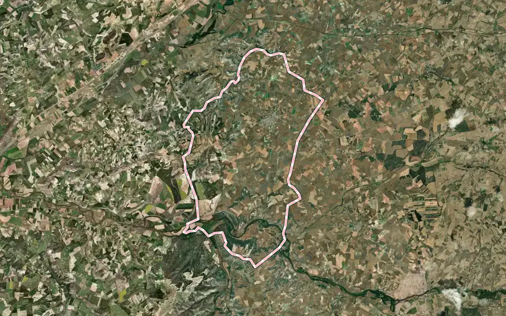 Vista satélite de Santa María del Campo con su contorno administrativo