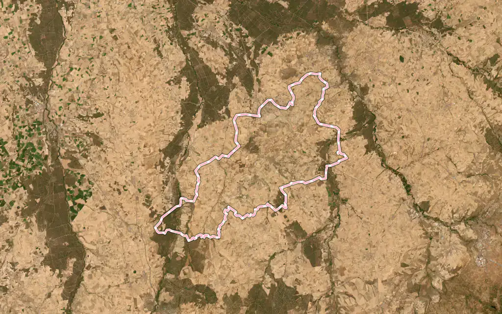 Vista satélite de Santa María la Real de Nieva con su contorno administrativo