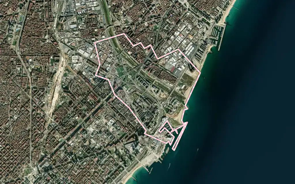 Vista satélite de Sant Adrià de Besòs con su contorno administrativo