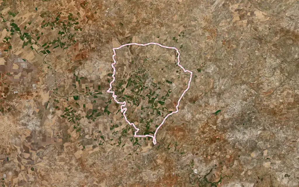 Vista satélite de Santaella con su contorno administrativo