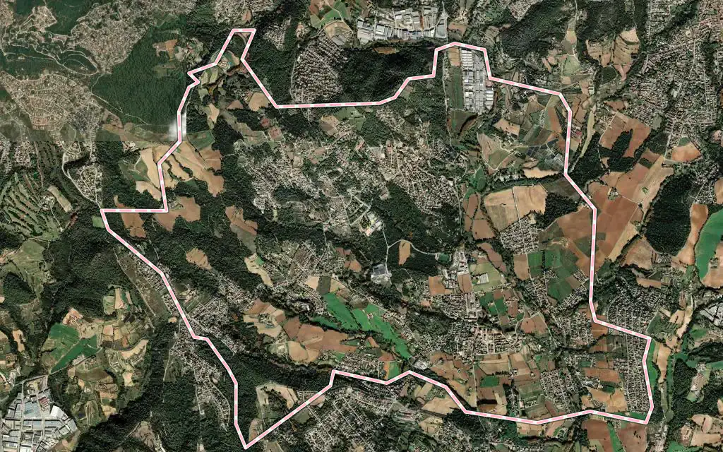 Vista satélite de Santa Eulàlia de Ronçana con su contorno administrativo