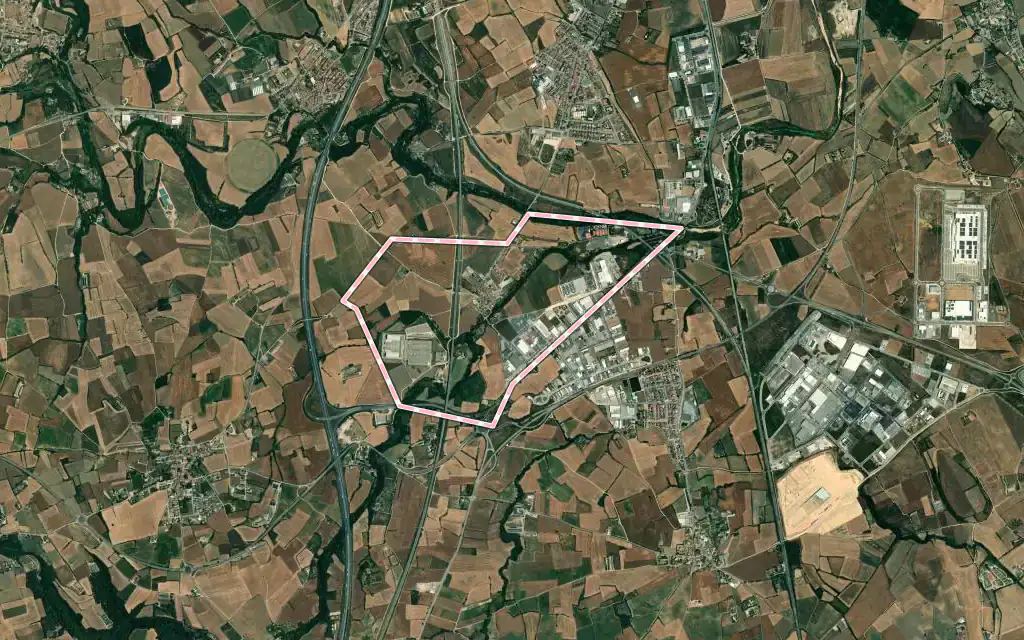 Vista satélite de Santa Llogaia d'Àlguema con su contorno administrativo