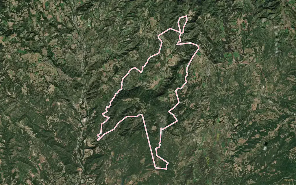 Vista satélite de Santa Maria de Merlès con su contorno administrativo