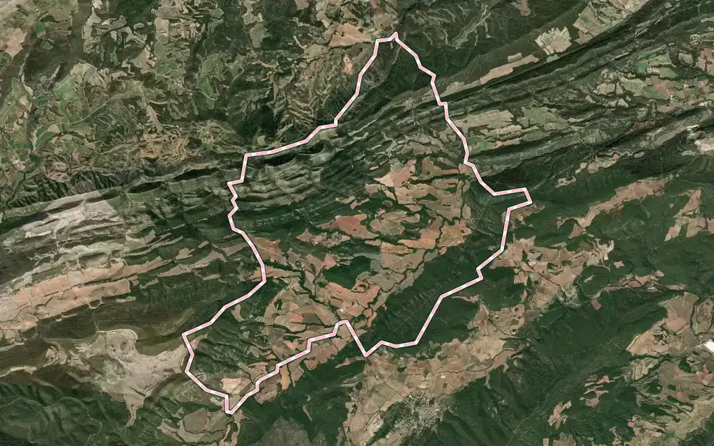 Vista satélite de Santa Maria de Miralles con su contorno administrativo
