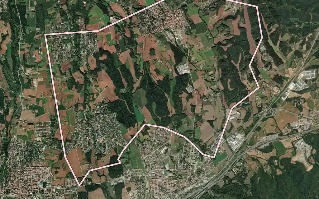 Vista satélite de Sant Antoni de Vilamajor con su contorno administrativo