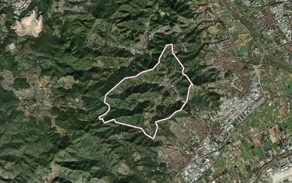 Vista satélite de Sant Climent de Llobregat con su contorno administrativo