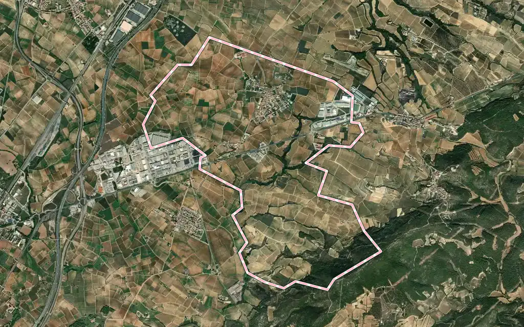 Vista satélite de Sant Cugat Sesgarrigues con su contorno administrativo