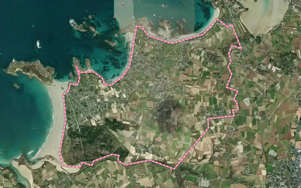 Vue satellite de Santec avec ses contours administratifs