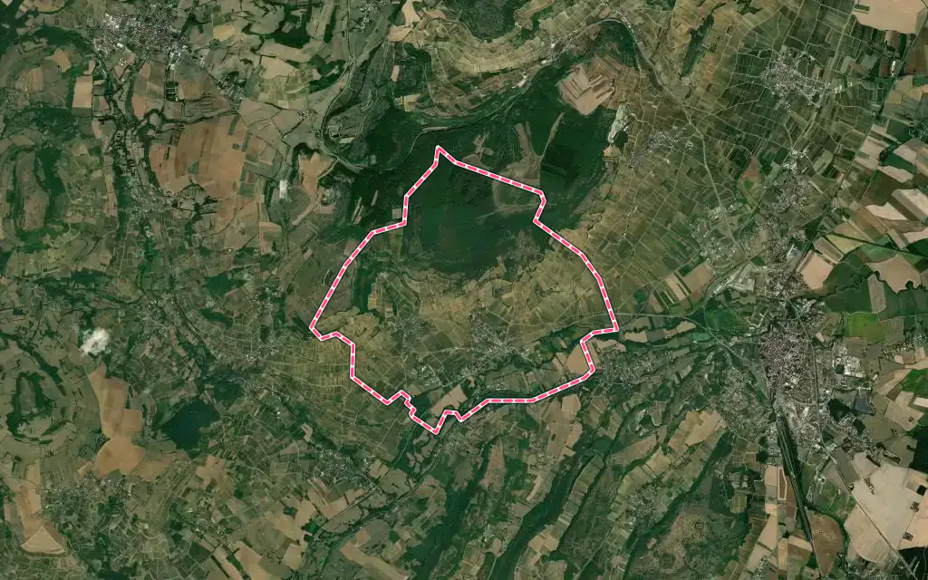 Vue satellite de Santenay avec ses contours administratifs