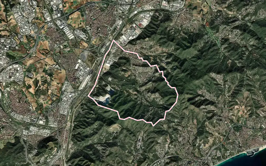 Vista satélite de Sant Fost de Campsentelles con su contorno administrativo