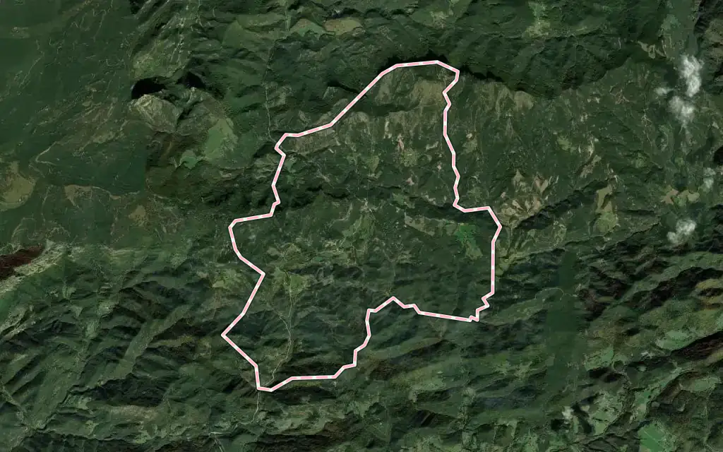 Vista satélite de Sant Jaume de Frontanyà con su contorno administrativo