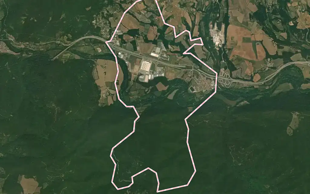 Vista satélite de Sant Jaume de Llierca con su contorno administrativo