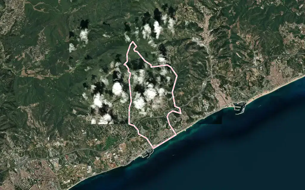 Vista satélite de Sant Vicenç de Montalt con su contorno administrativo