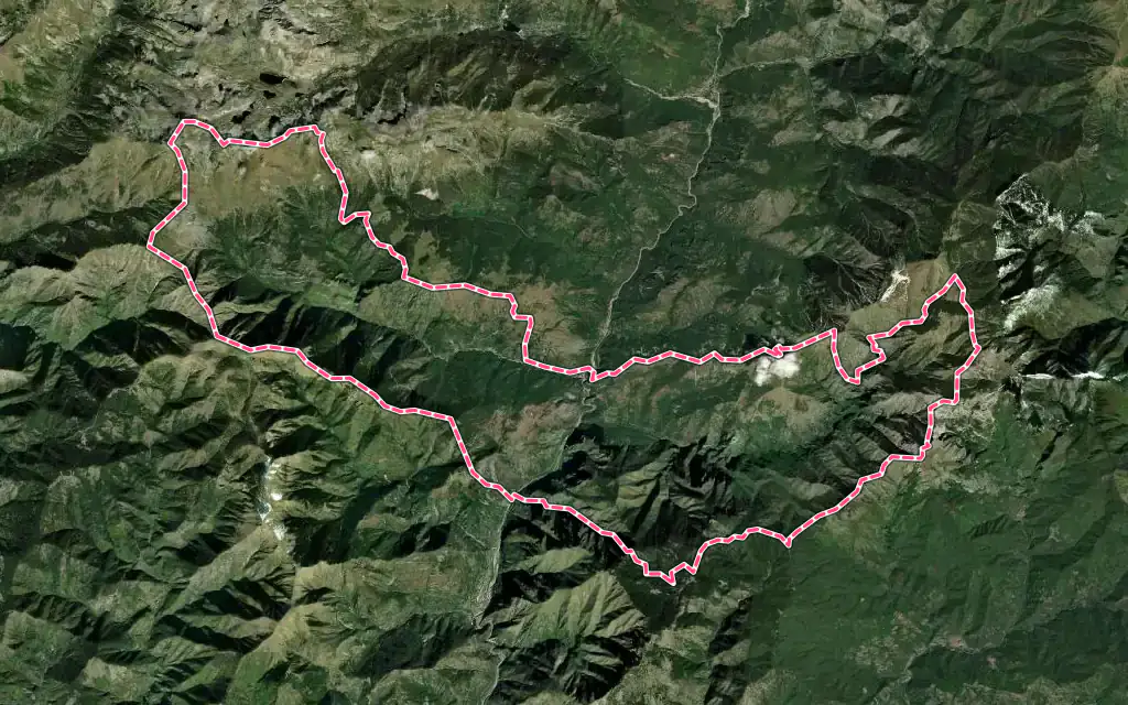 Vue satellite de Saorge avec ses contours administratifs