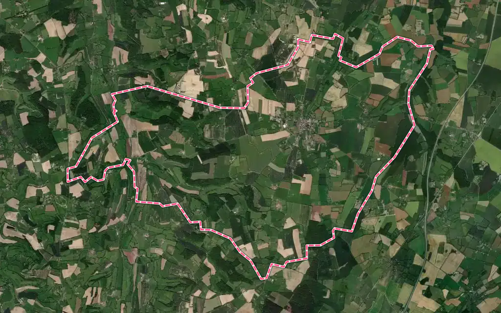 Vue satellite de Sap-en-Auge avec ses contours administratifs