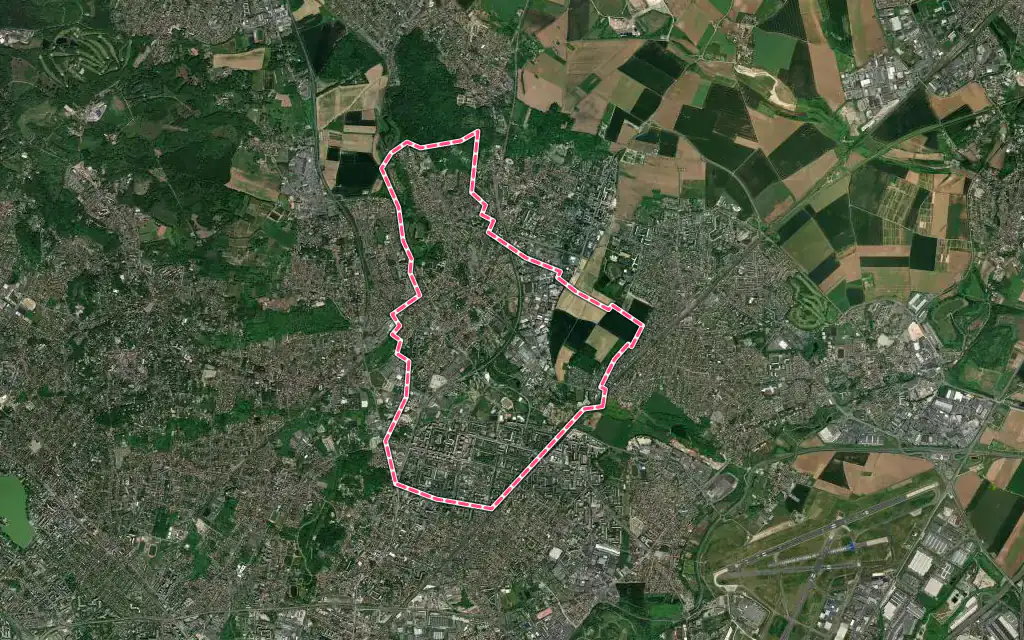 Vue satellite de Sarcelles avec ses contours administratifs