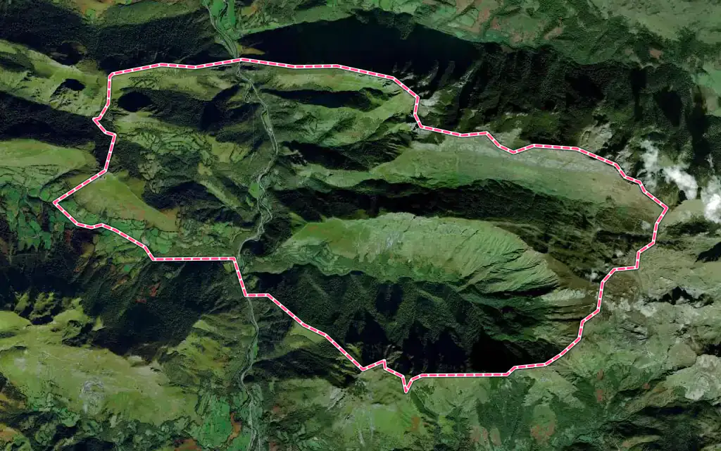 Vue satellite de Sarrance avec ses contours administratifs
