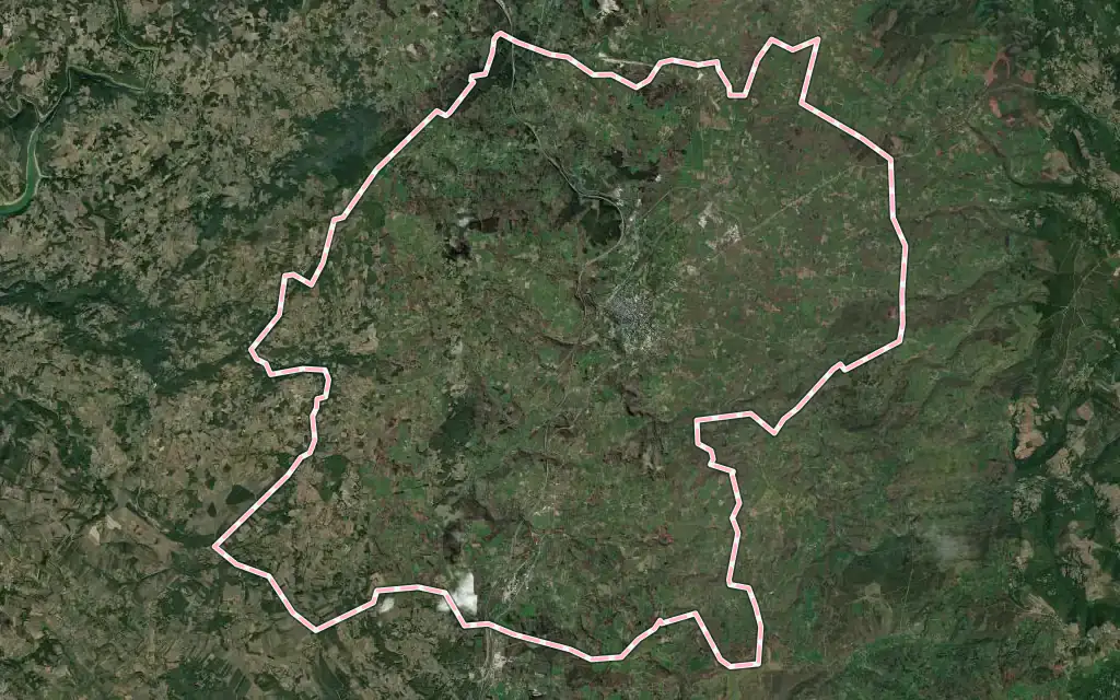 Vista satélite de Sarria con su contorno administrativo