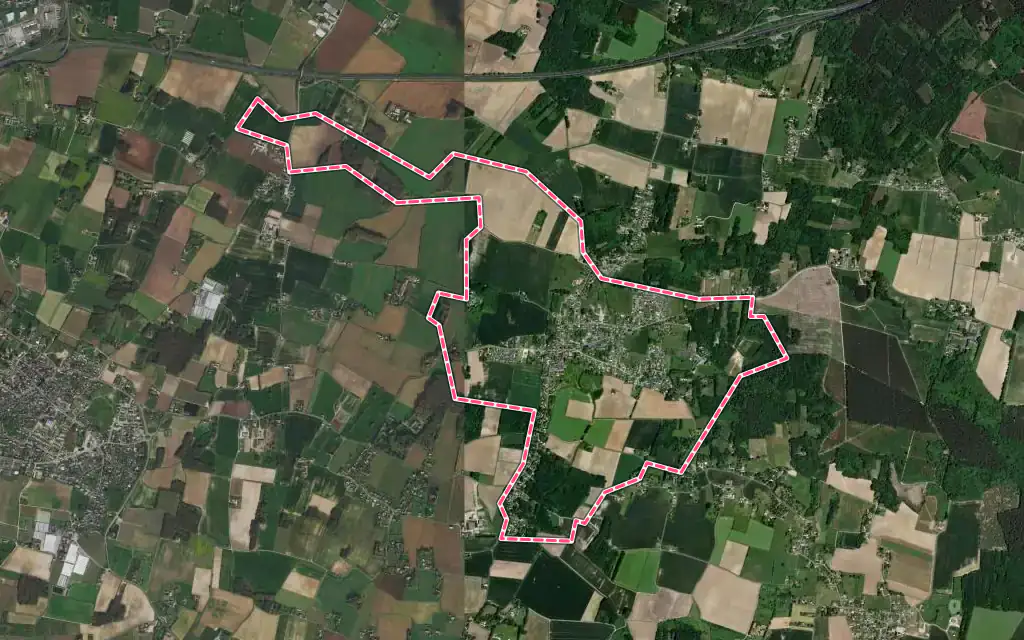 Vue satellite de Sarrigné avec ses contours administratifs