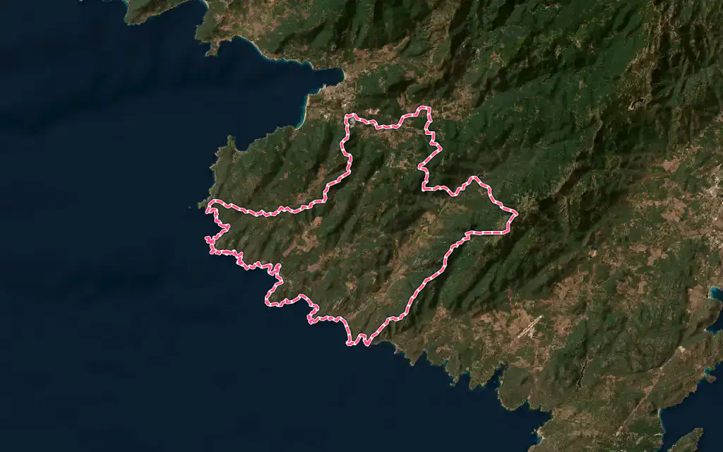 Vue satellite de Sartène avec ses contours administratifs