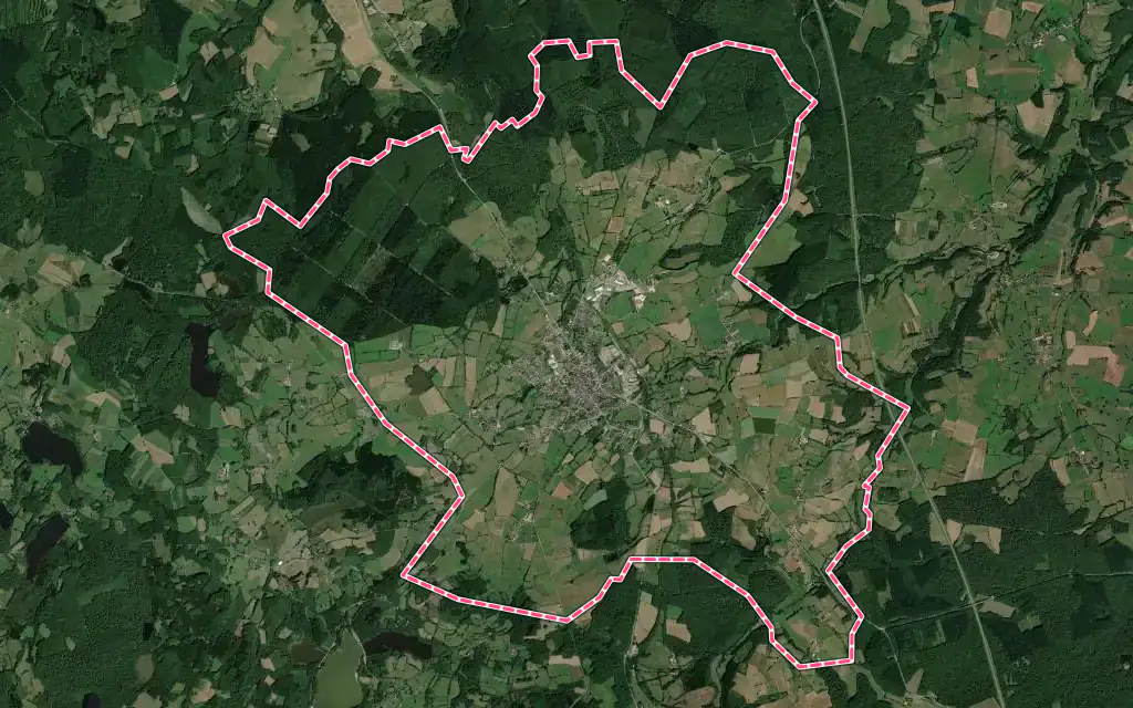 Vue satellite de Saulieu avec ses contours administratifs