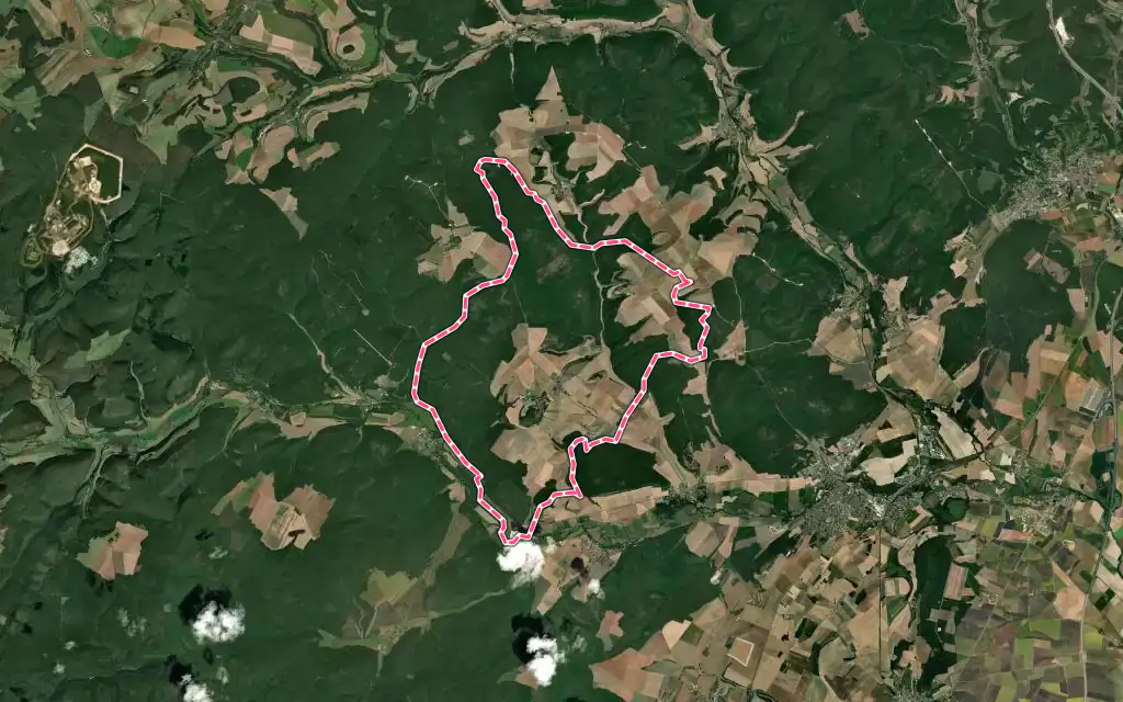 Vue satellite de Saulx-le-Duc avec ses contours administratifs